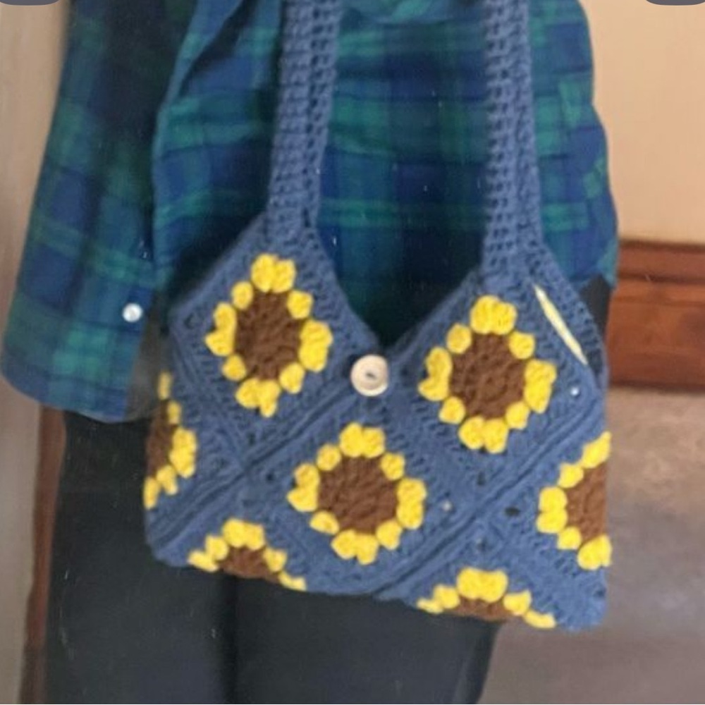 Sunflower Granny Square Lined Crochet Hand Crafted Bag - Picture 3 of 10